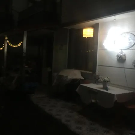 Villa De Denize Yakin Tripleks 1 Dikili